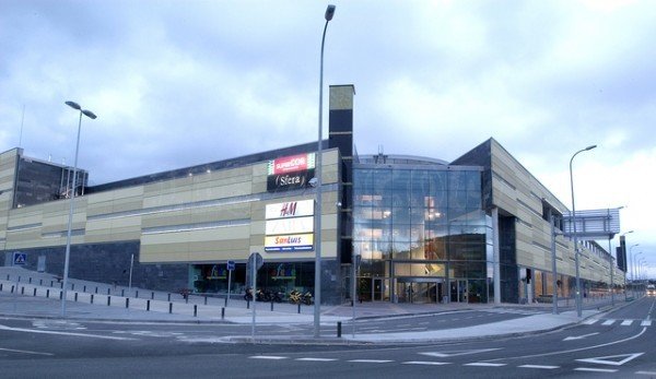 Centro comercial Itaroa