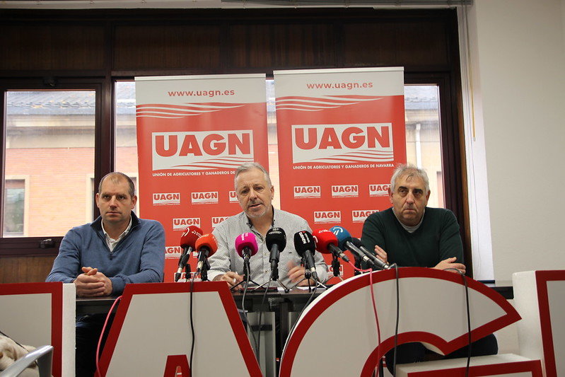 Foto: Los responsables de UAGN, en la rueda de prensa