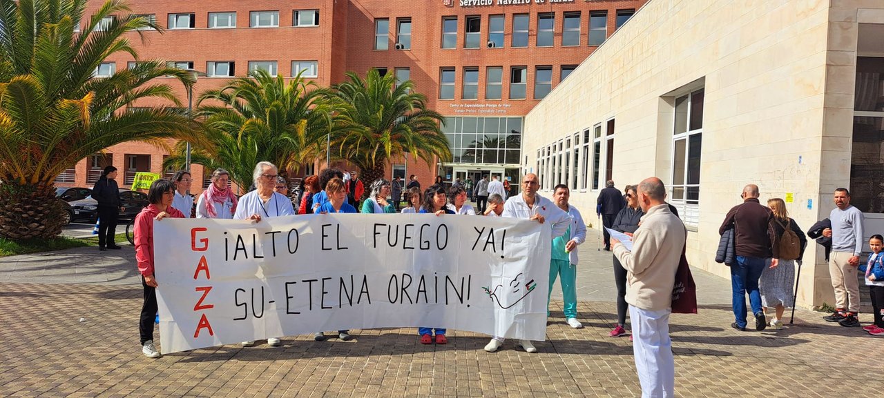 Foto: Sanitarios en el Hospital Universitario de Navarra
